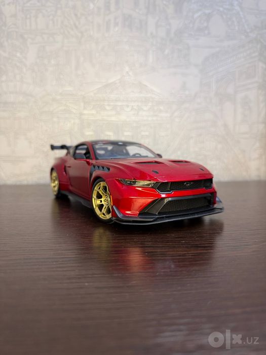 Масштаб 1:18 Ford Mustang GTD
Открываются все двери