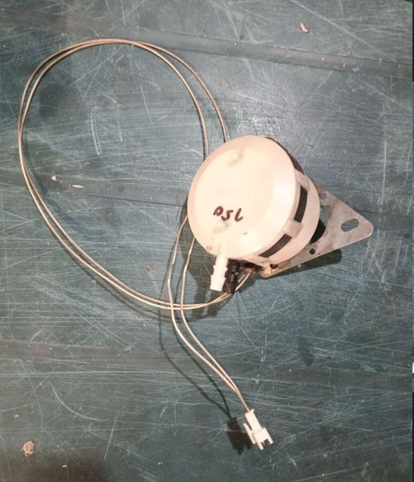 Piese centrală termică Junkers Ceraclass Midi Bosch 24 kW, valvă gaz