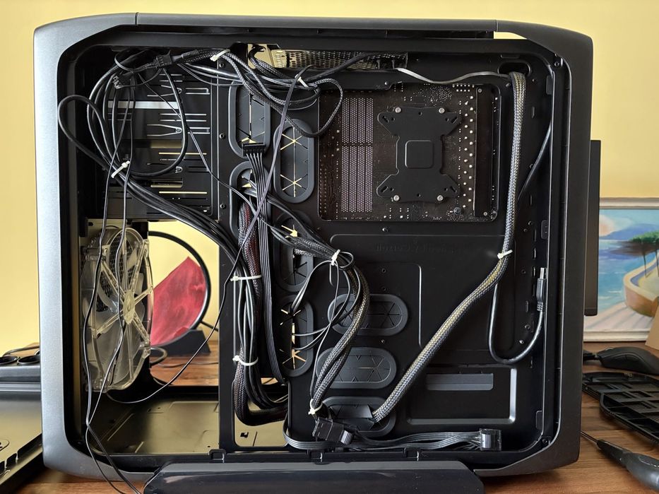 Gaming PC и монитор