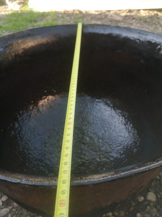 Vând căldare ceaun tuci