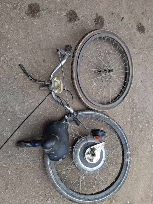 Roti bicicleta electrica ghidon si sezut