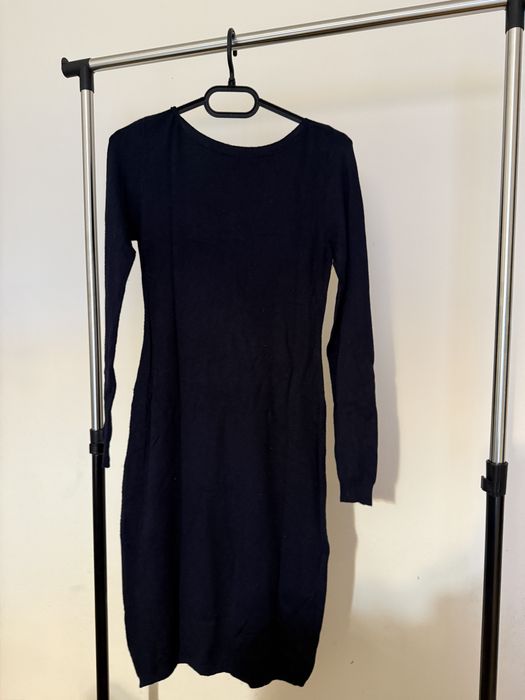 дамски пуловери в различни цветове