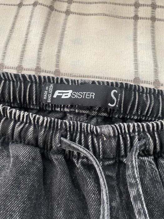 Дънки всякакви видове