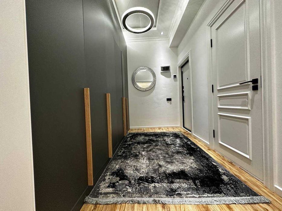 Сдаю 2х-Ком 6/10 Светлую Квартиру В ЖК Tiara Residence Универ Инха(Р3)