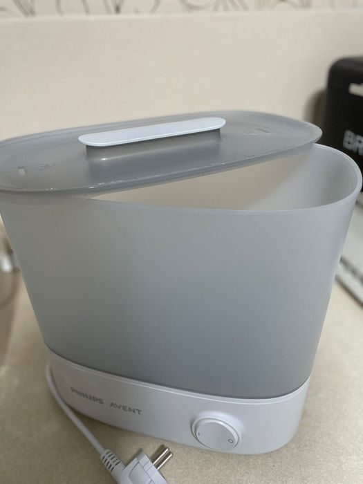 Sterilizator electric de biberoane