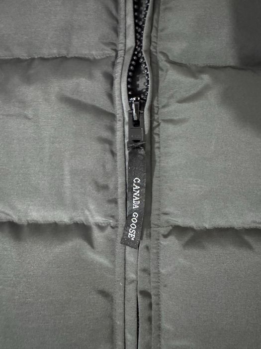 Canada goose Chelsea Parka Size L/M