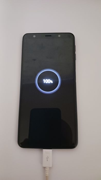 Самсунг галакси А 7 като нов е ,модел 2018год 100лв..