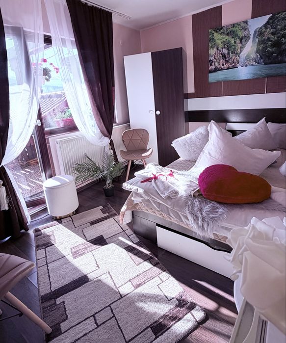 Disponibil !Camere  cu vedere la munte!