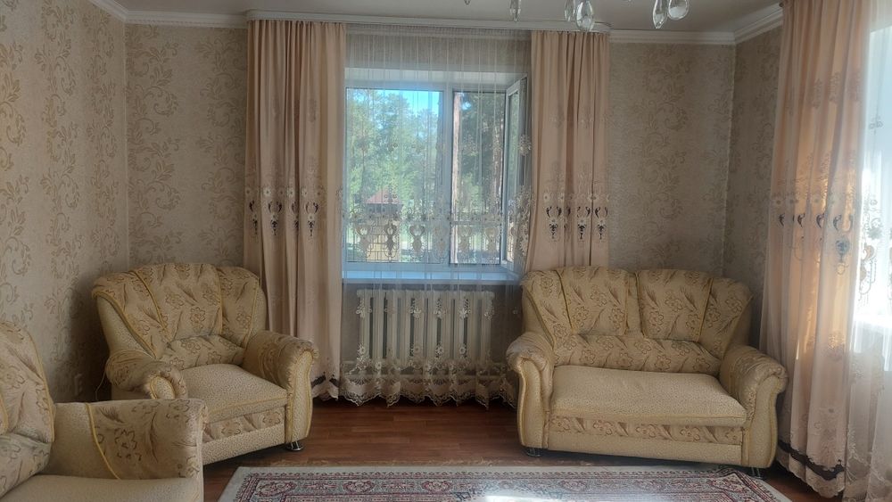 Срочно продам штор на две окна