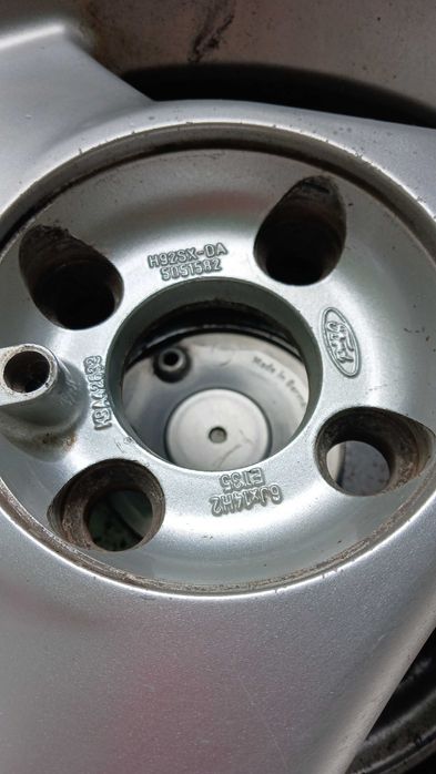 Джанти с гуми 185/65R14