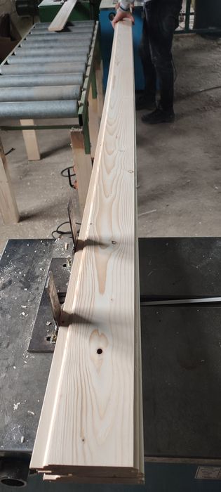 Vând lambriuri râșinoase