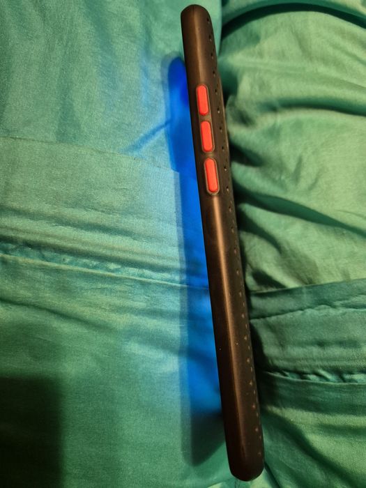 Продавам смартфон