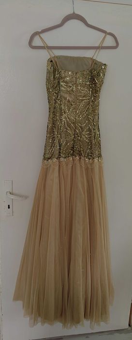 Дамски официални рокли