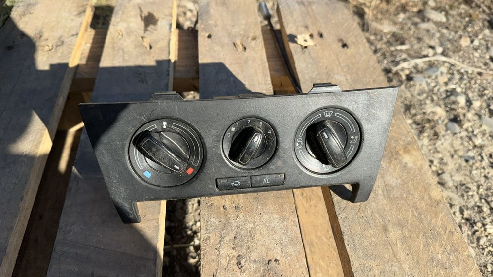 Запчасти на Шкода Рапид