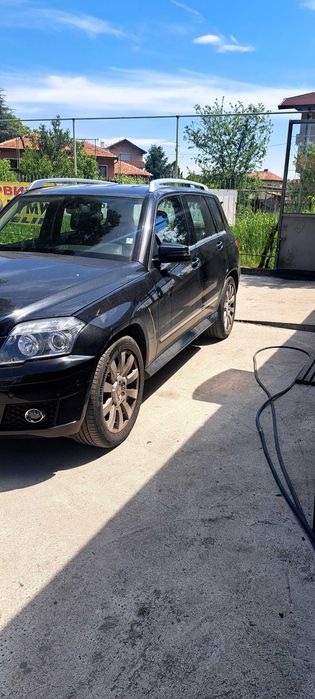 Продавам MERCEDES GLK 320