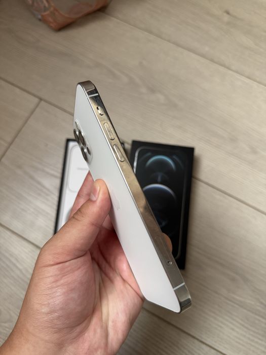 iPhone 12 Pro 128GB. Идеал! 10/10.