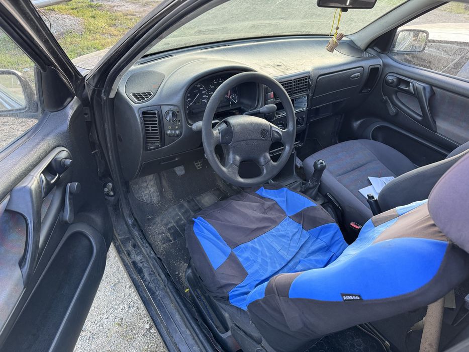 Vw Polo 1.3i 55кс 1993г На Части