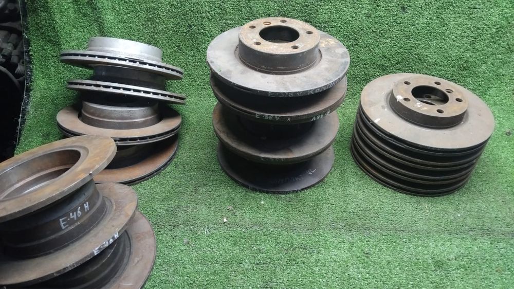 Тормозные диски.