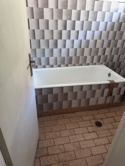 Продава се Къща в Велинград - 85 кв.м за 840 €/кв.м - Снимка #2