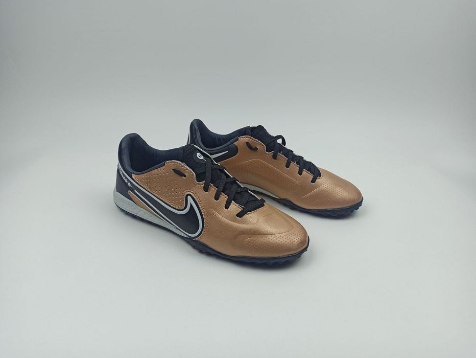 Сороконожки Nike Tiempo (Gold). Новый. 41 размер.