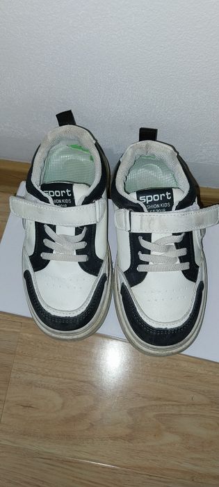 Tenesi sport diferite modele