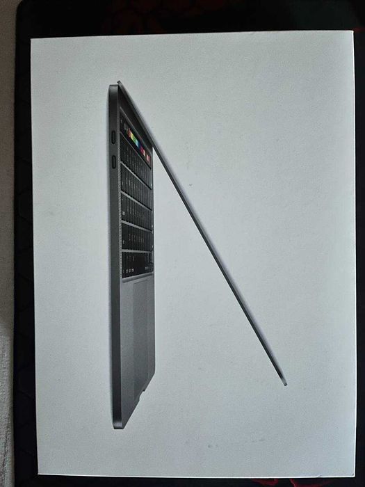 MacBook Pro 13" 2020 | Intel Core i5 | 8 ГБ | SSD 256 ГБ