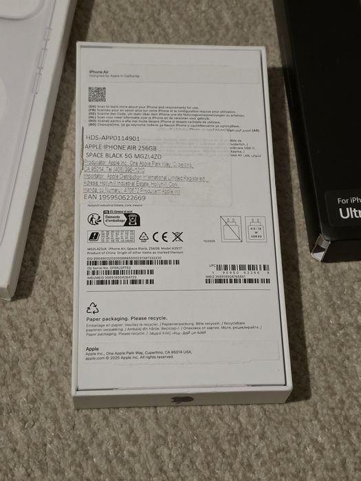iPhone Air, Space Black, 256GB ,5G , Garanție ,Pachet extra full
