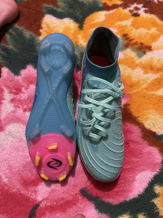 Новый бутсы фантом луна 40 размер