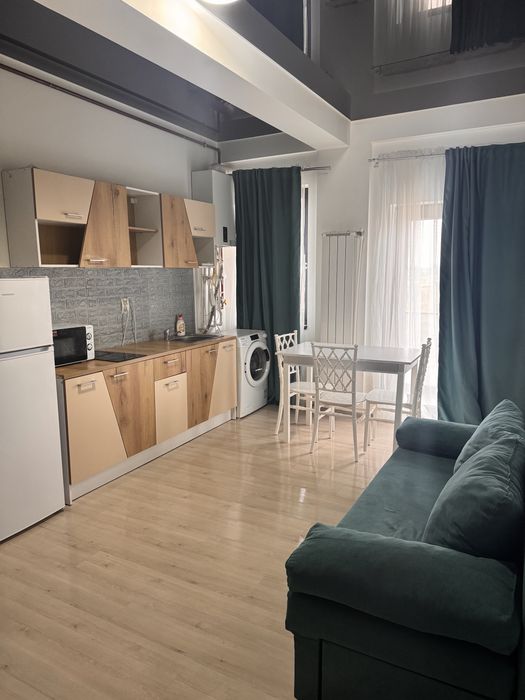 Inchiriez imobil cu 16 ap langa mare,termen lung/contract minim 10 ani