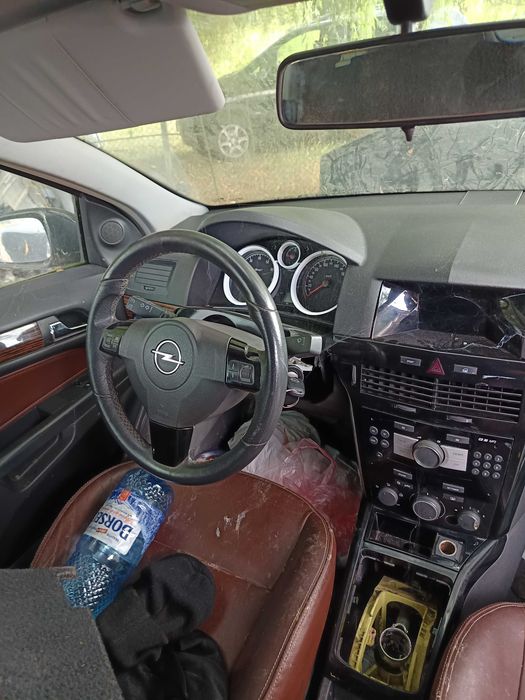 OPEL Astra 2008 — imagine 3