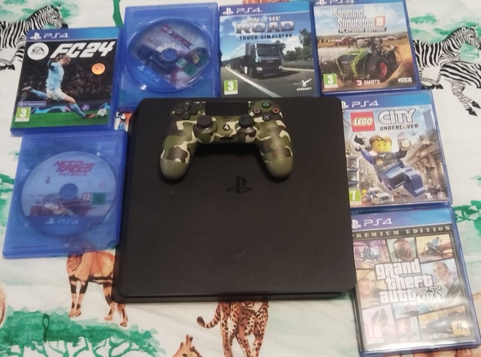 PS 4 + 7 игри работещ