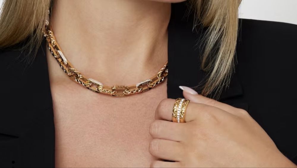 Дамски часовници и бижута Guess,Tommy hilfiger,Swarovski