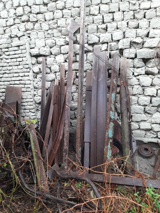 Срочно швелирлар, угольниклар калин,сим 4,6,10,листлар, ферма