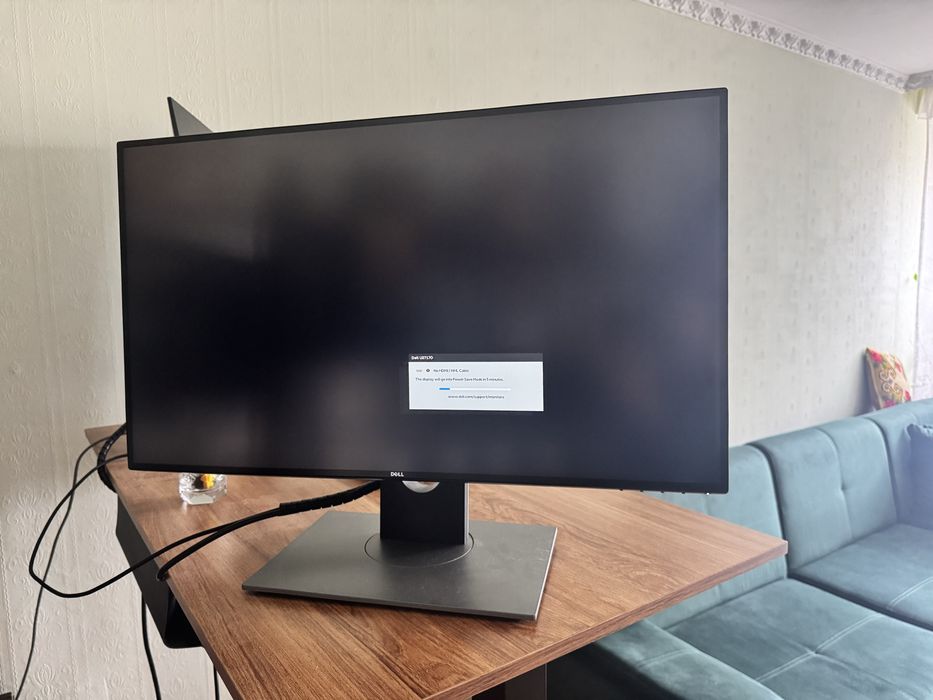 Монитор Dell U27