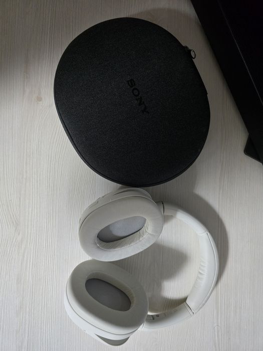Căști sony ULT WEAR