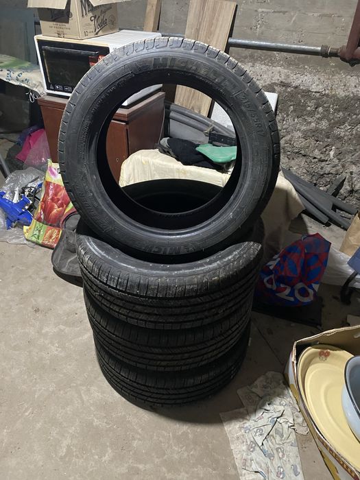Продам шины michelin