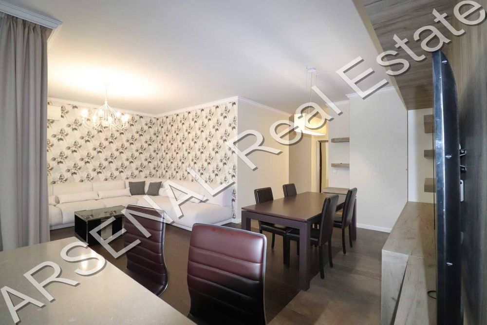 Дава се под наем Тристаен апартамент в София, Изток - 137 кв.м за 1190 € - Снимка #3