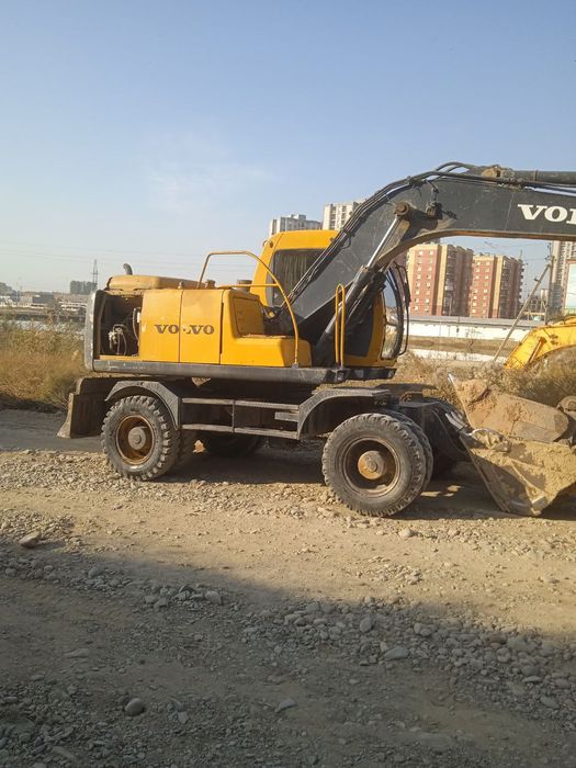 Volvo 130 xolati yaxshi