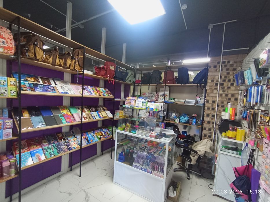 Прода стеллажи для торговых точек