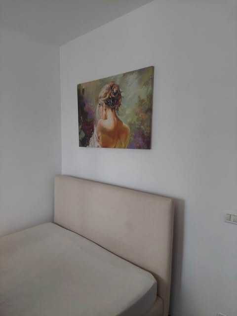 Vand apartament cu 5 camere in Marghita , Bihor