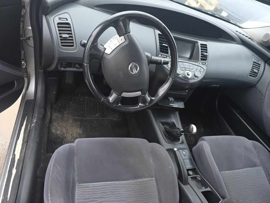 Dezmembrez Nissan Primera
