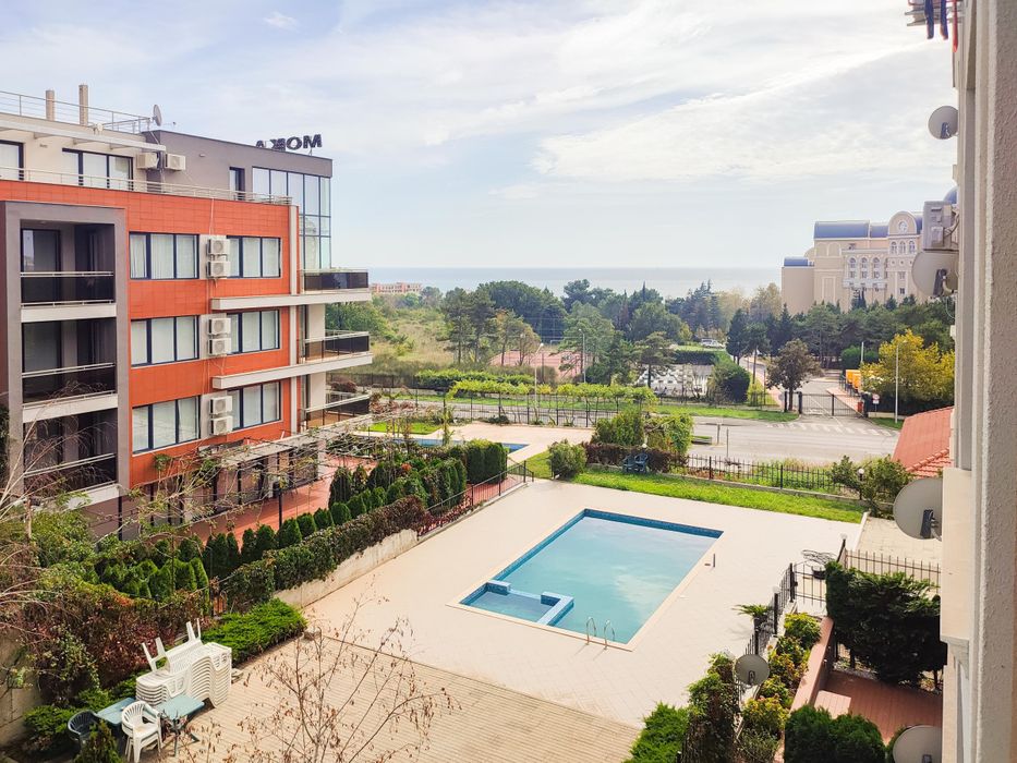 Продава се Двустаен апартамент в Свети Влас - 61 кв.м за 1181 €/кв.м - Снимка #6