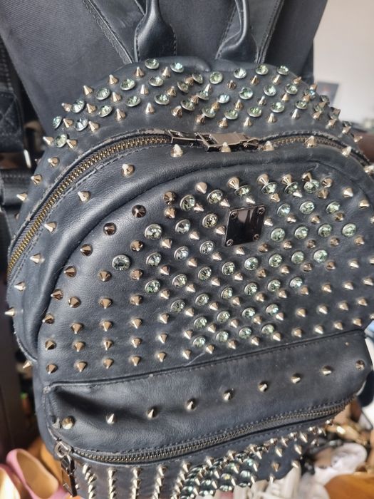 Кожена черна чанта