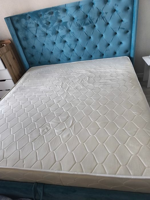 Продам кровать+матрас