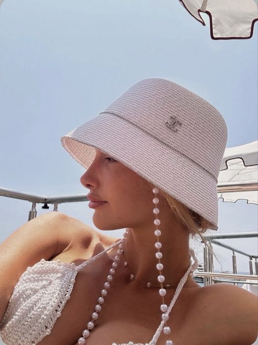 Chanel дамска шапка
