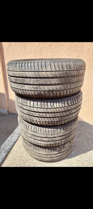 Jante cu Anvelope Vară 225 50 R17 BMW X1