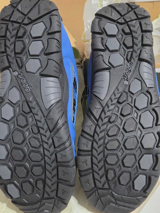 Детски туристически обувки Gelert – модел Rocky, размер 36