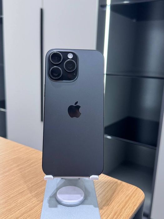 I phone 16 pro max 256 black