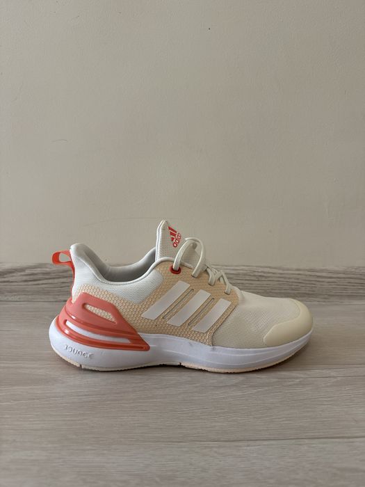 Дамски обувки Adidas RapidaSport K (HP6127)