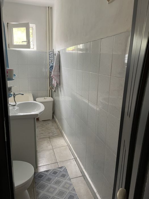 Apartament 2 camere , balcon, et 2., CT, mobilat complet